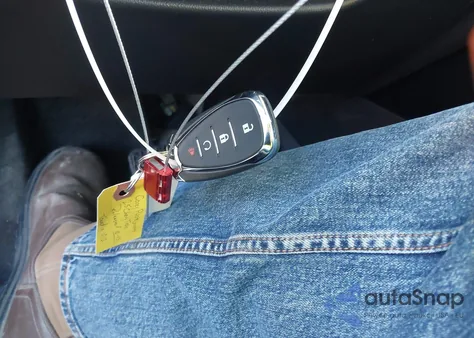 2025 Chevrolet Trax Fwd Lt из США, поврежденный, VIN KL77LHEP4SC067466